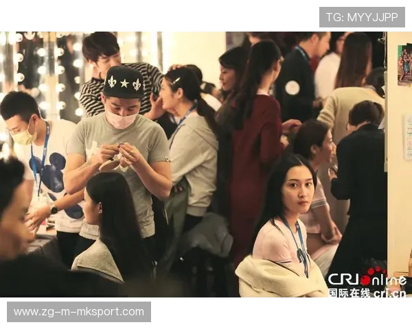 世界冠军化妆太浓粉丝认不出？真相背后隐藏的美丽秘密