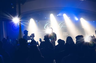 mk体育登录-直播互动：球迷与现场氛围的完美结合，篮球直播话术