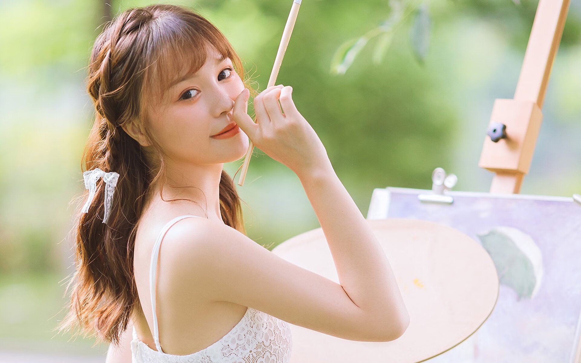 那不勒斯高位压迫打乱对方节奏,那不勒斯的球场